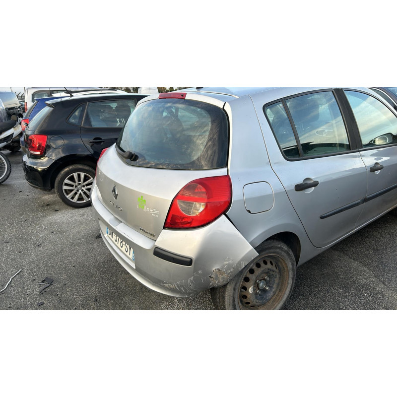 Boitier UCH RENAULT CLIO 3 Photo n°13