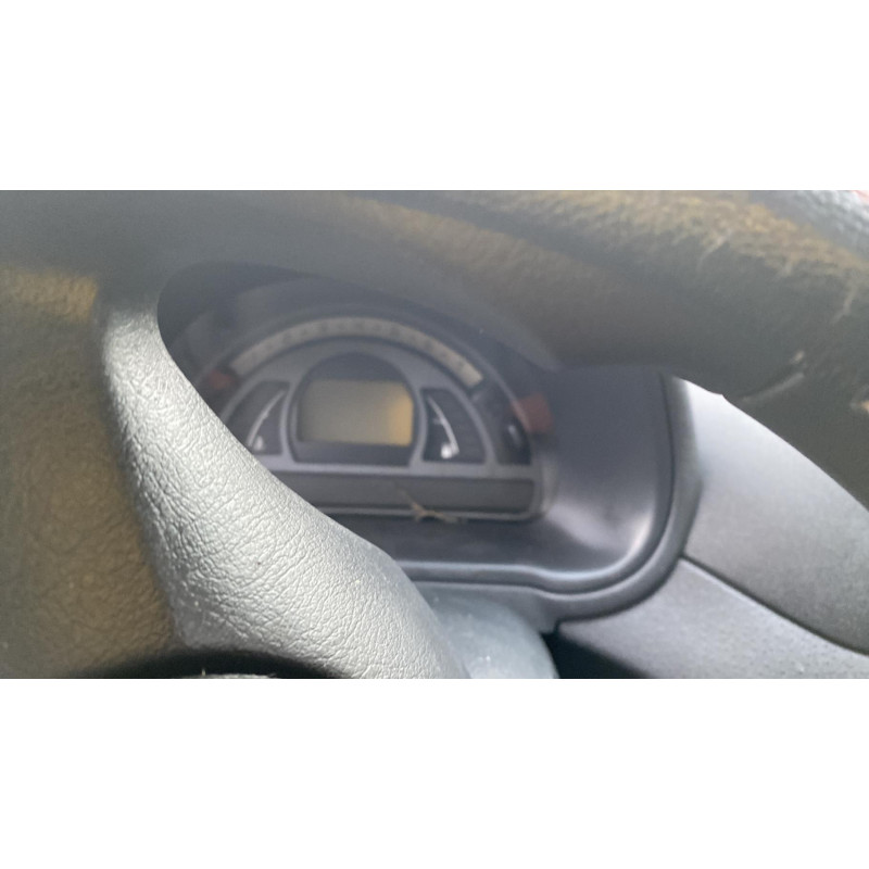 Etrier avant gauche (freinage) CITROEN C2 Photo n°4