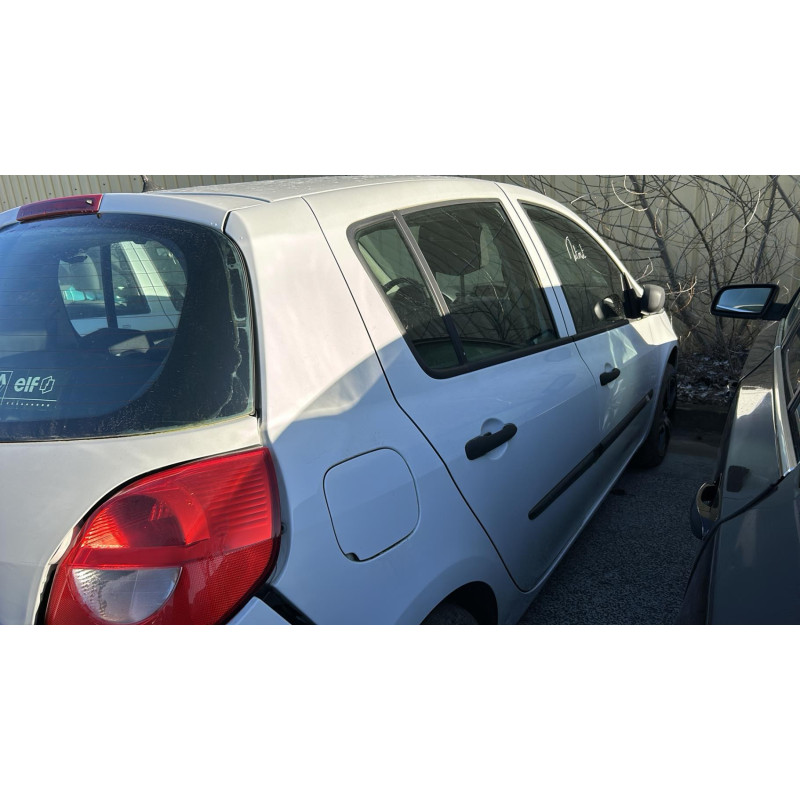 Boitier UCH RENAULT CLIO 3 Photo n°10