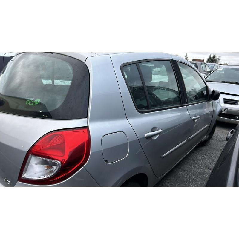 Boitier UCH RENAULT CLIO 3 Photo n°10