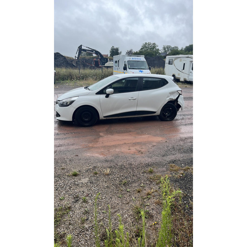 Boitier UCH RENAULT CLIO 4 Photo n°7