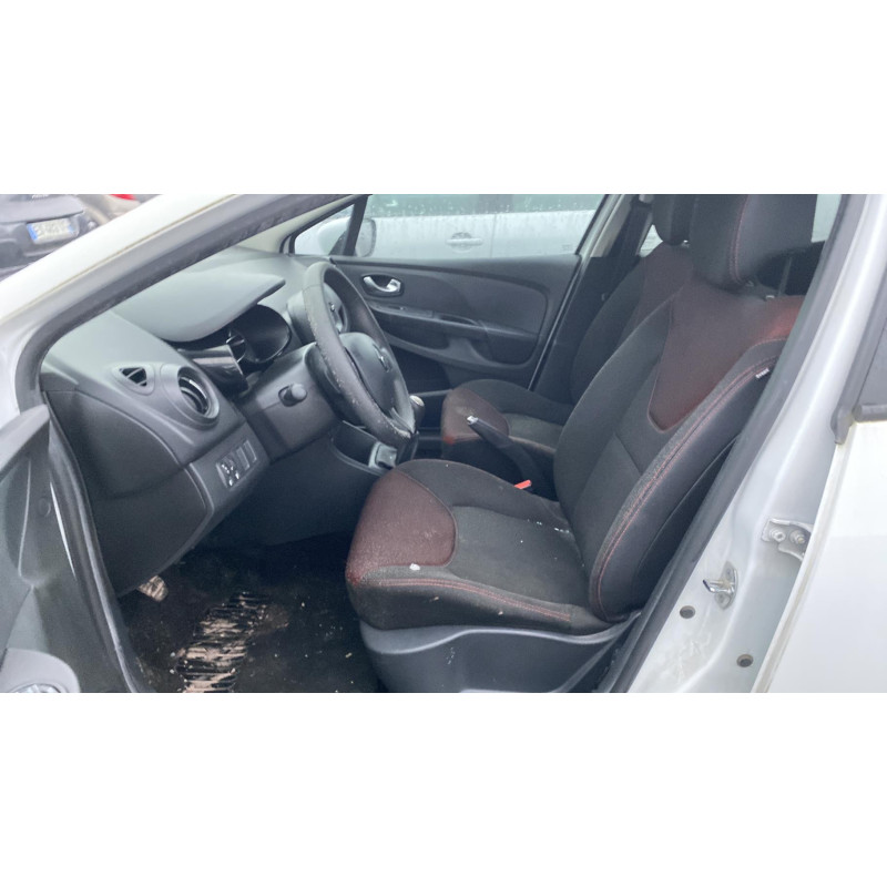 Boitier UCH RENAULT CLIO 4 Photo n°19