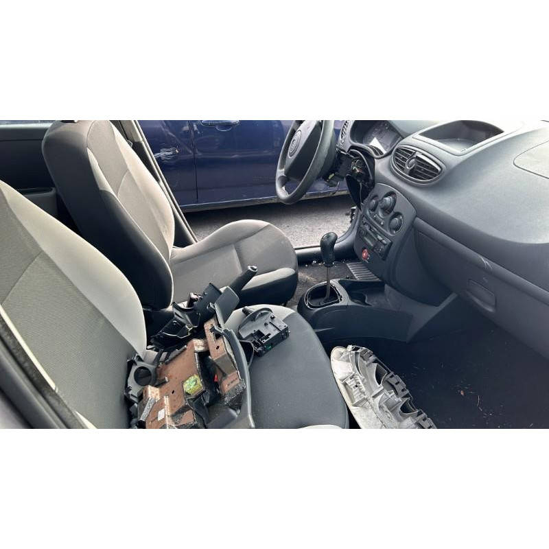 Boitier UCH RENAULT CLIO 3 Photo n°12