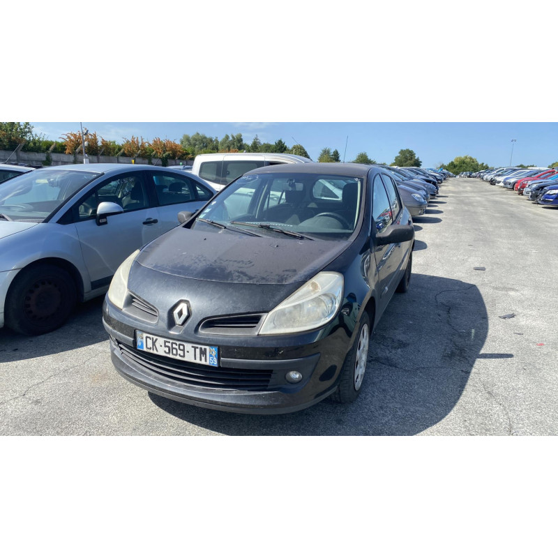 Boitier UCH RENAULT CLIO 3 Photo n°13