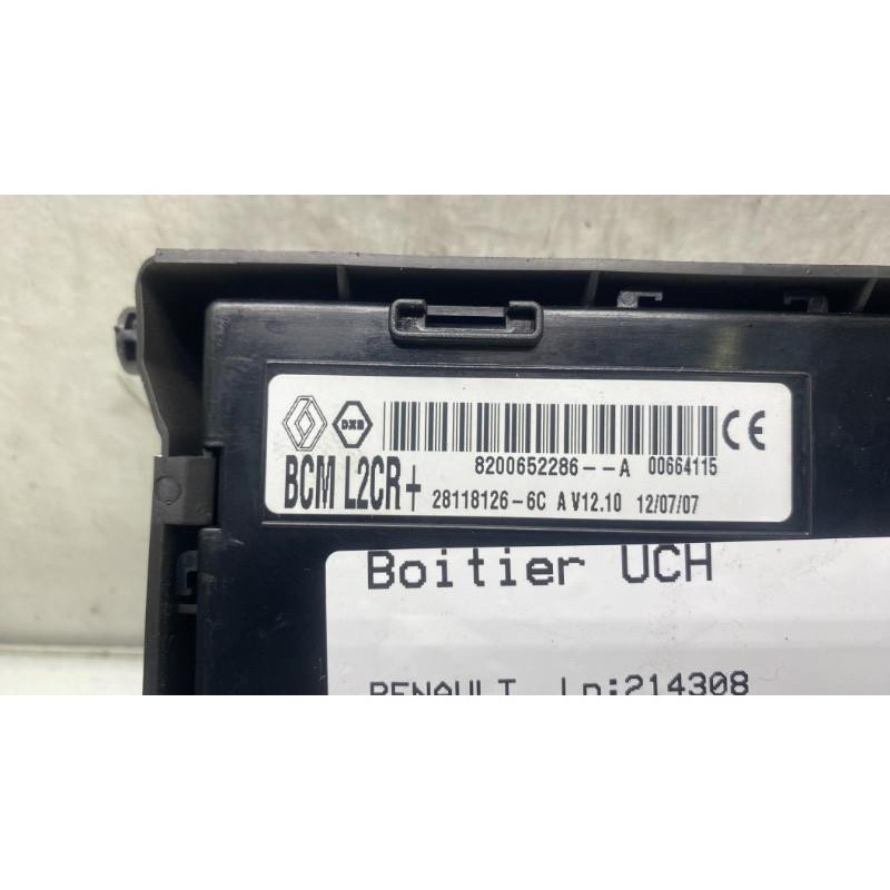 Boitier UCH RENAULT CLIO 3 Photo n°6