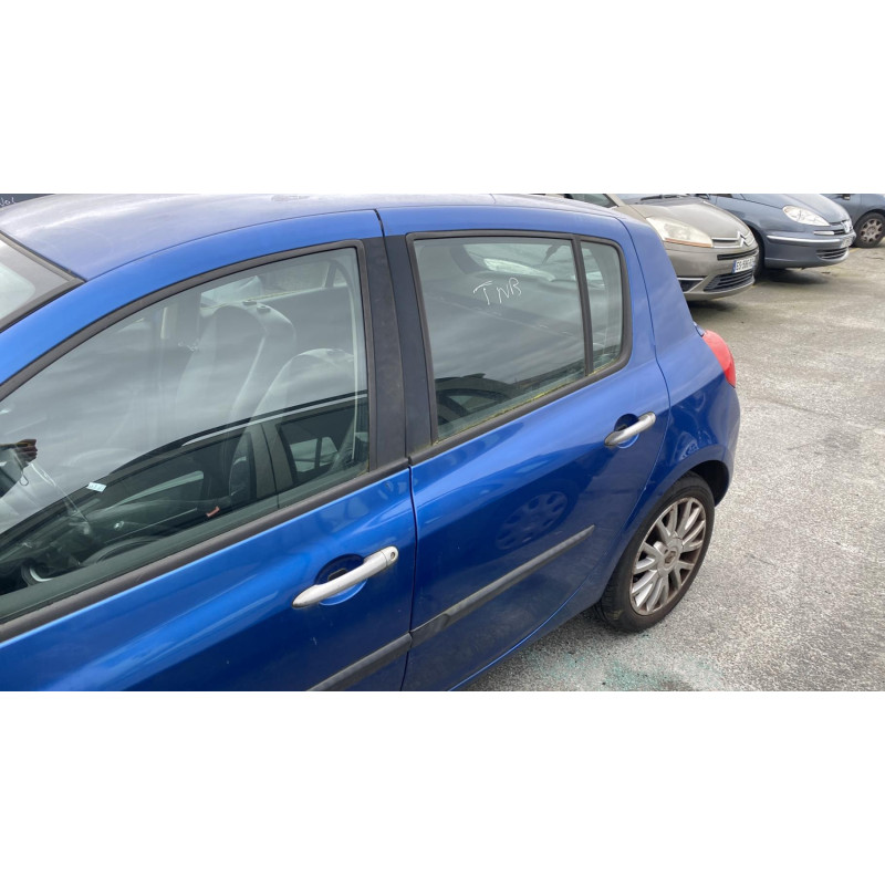 Boitier UCH RENAULT CLIO 3 Photo n°10