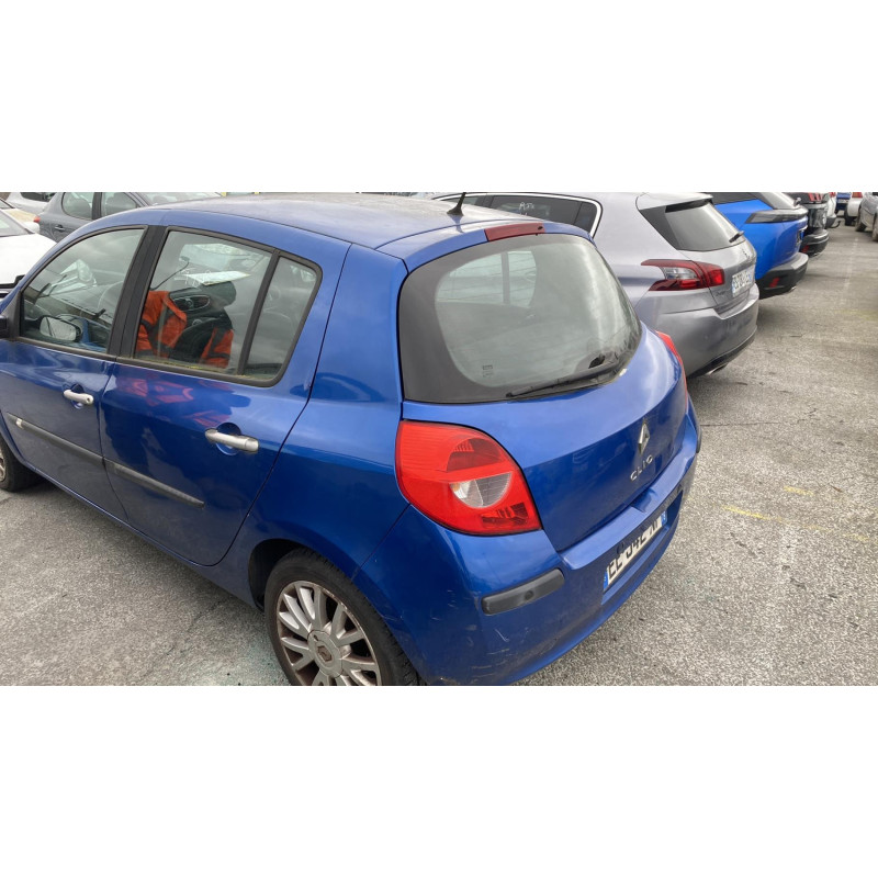 Boitier UCH RENAULT CLIO 3 Photo n°12