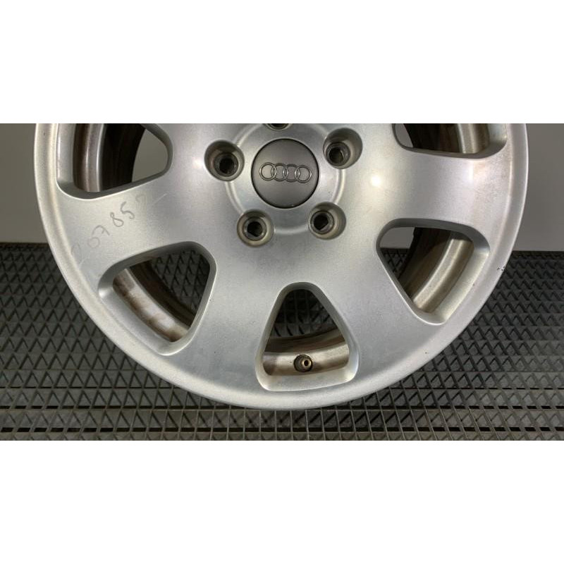 Jante AUDI A4 2 Photo n°2