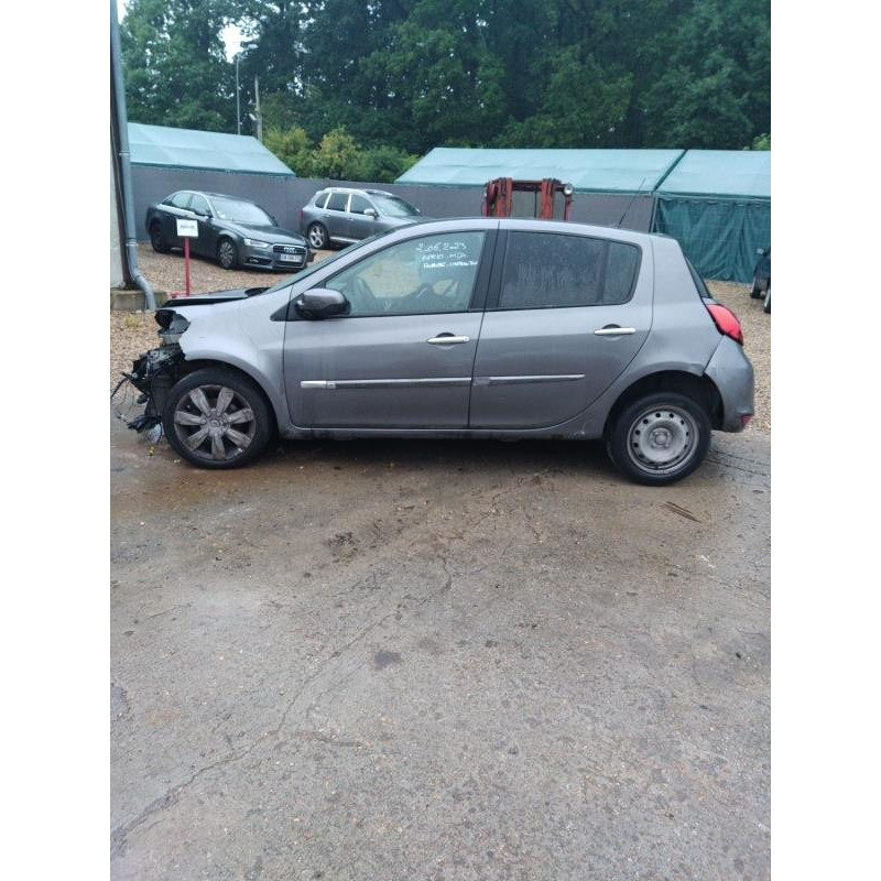 Boitier UCH RENAULT CLIO 3 Photo n°7