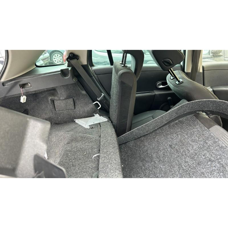 Boitier UCH RENAULT CLIO 3 Photo n°13