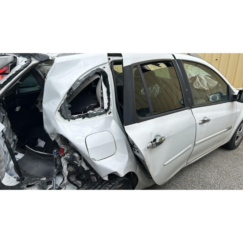 Boitier UCH RENAULT CLIO 3 Photo n°15