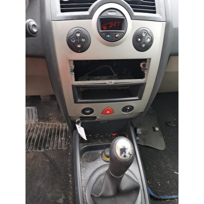 Boitier UCH RENAULT MEGANE 2 Photo n°6