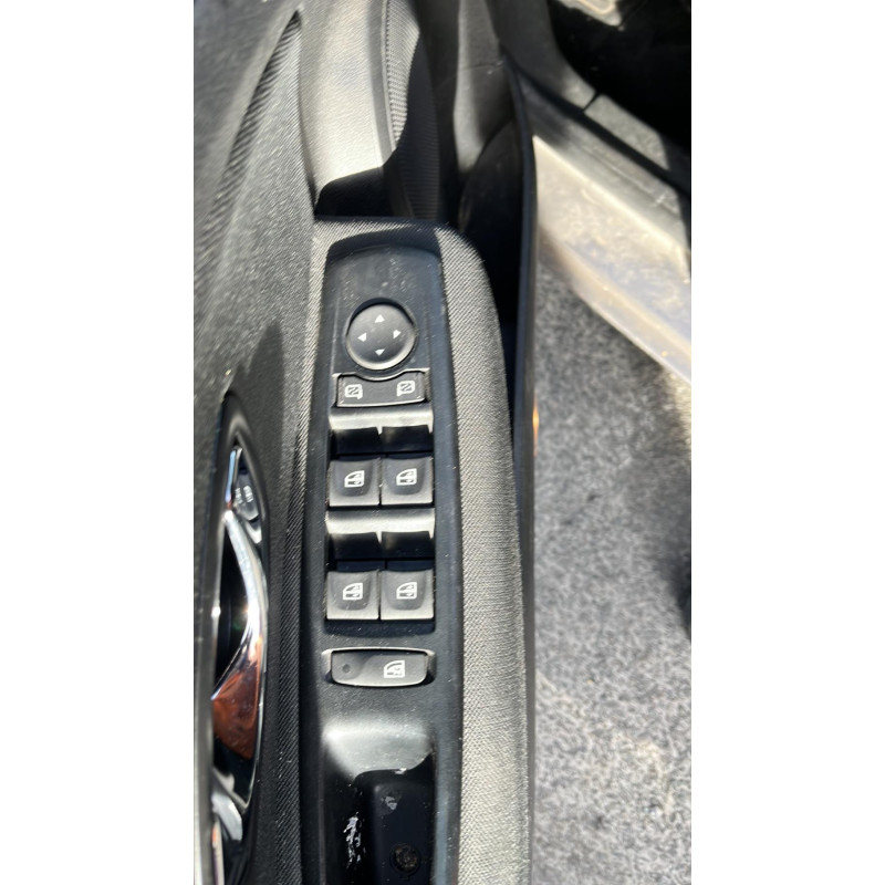 Boitier UCH RENAULT MEGANE 3 Photo n°6