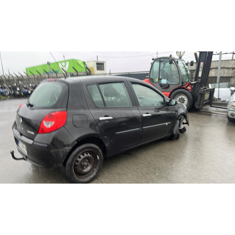 Boitier UCH RENAULT CLIO 3 Photo n°7
