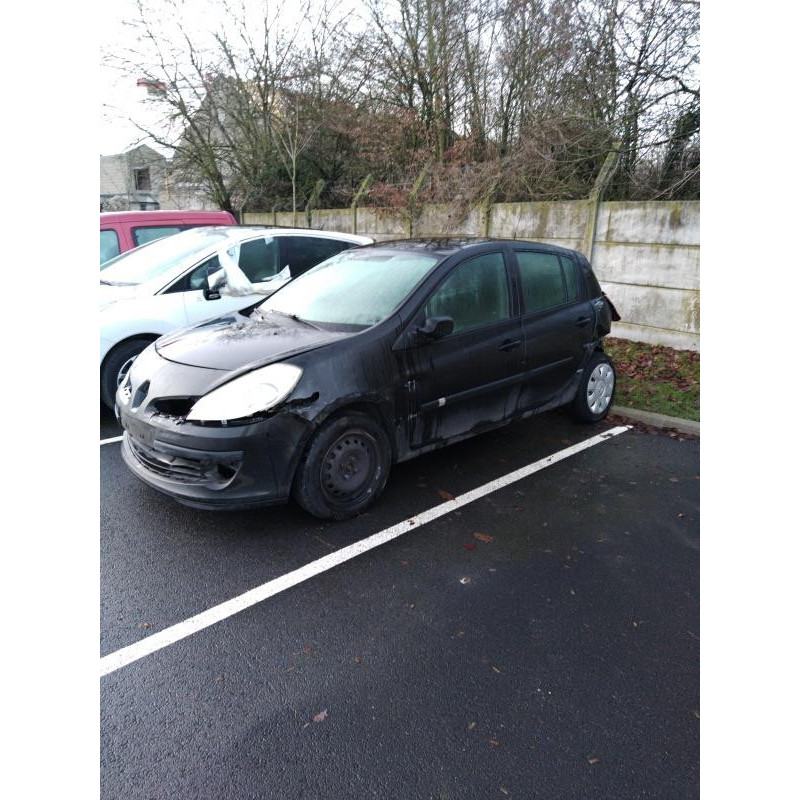 Boitier UCH RENAULT CLIO 3 Photo n°5
