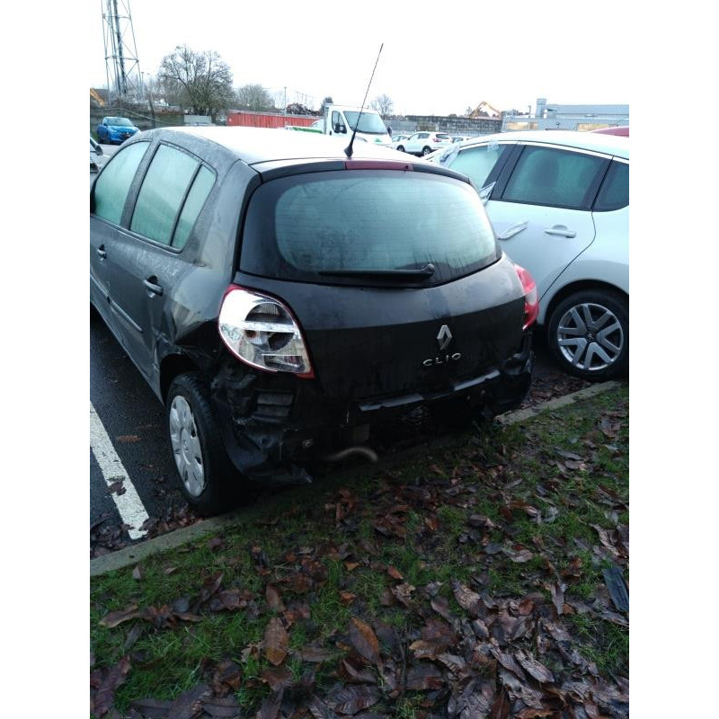 Boitier UCH RENAULT CLIO 3 Photo n°7