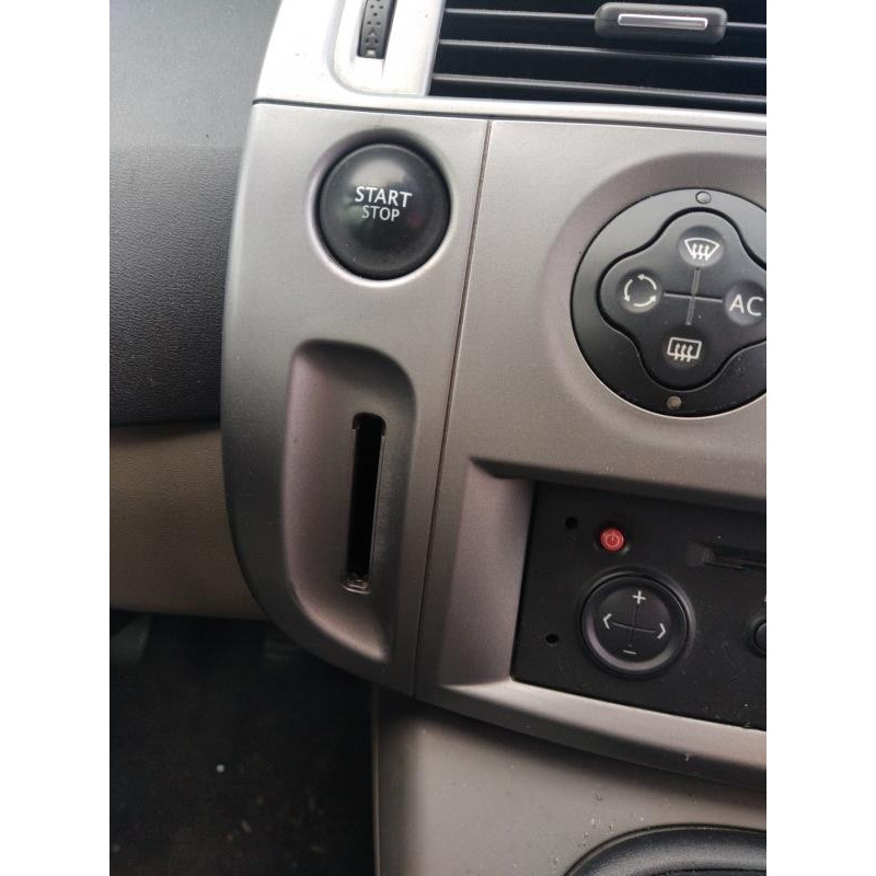 Boitier UCH RENAULT SCENIC 2 Photo n°5
