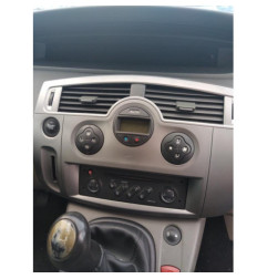 Boitier UCH RENAULT SCENIC 2