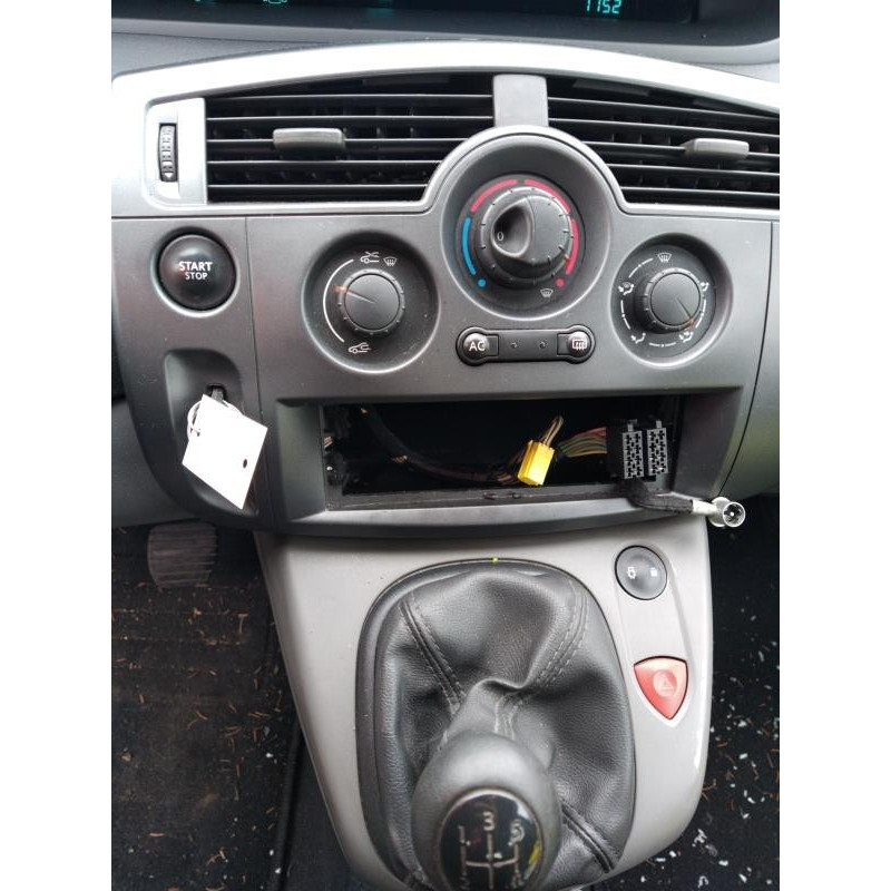 Boitier UCH RENAULT SCENIC 2 Photo n°14