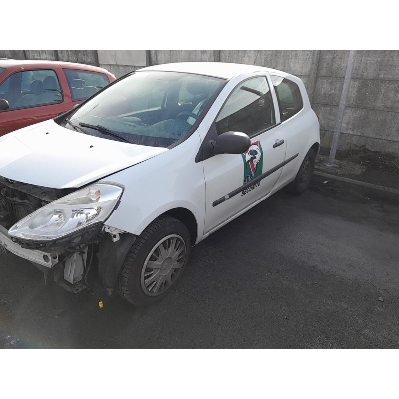 Boitier UCH RENAULT CLIO 3 Photo n°9