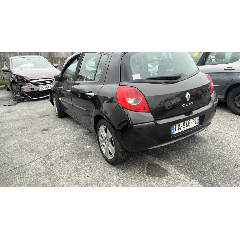 Boitier UCH RENAULT CLIO 3 Photo n°11