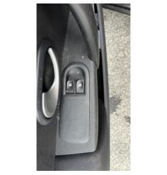Boitier UCH RENAULT CLIO 3