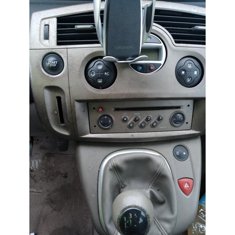 Boitier UCH RENAULT SCENIC 2 Photo n°9