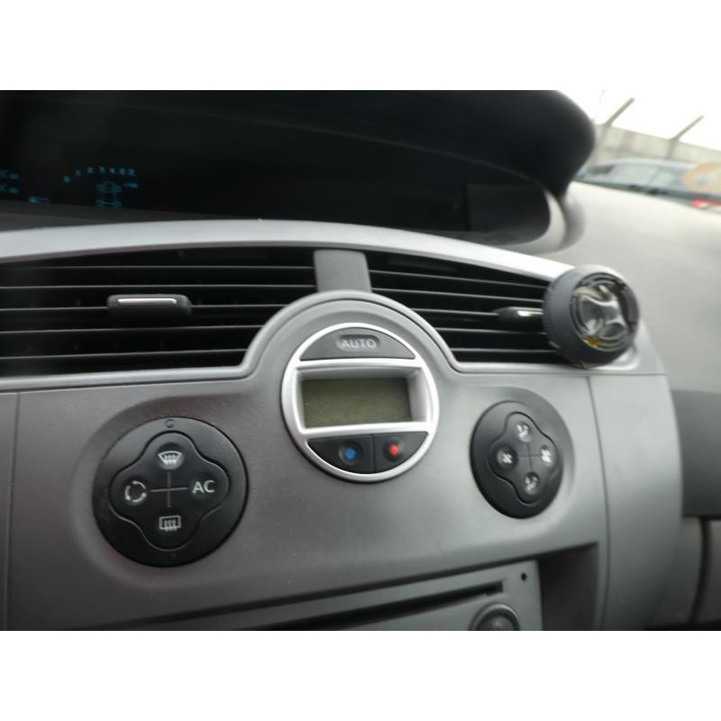 Boitier UCH RENAULT SCENIC 2 Photo n°10