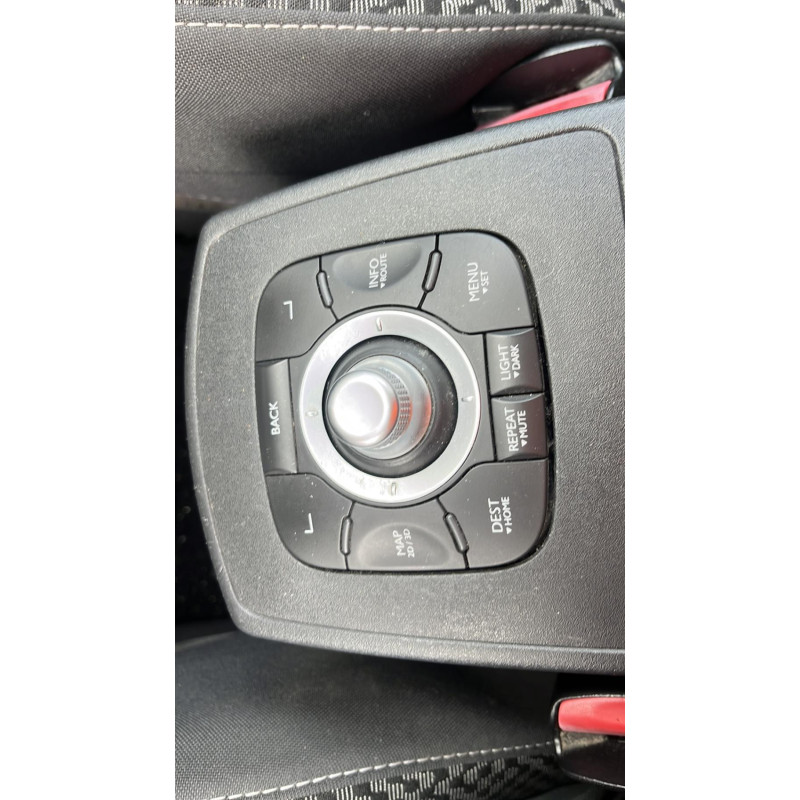 Boitier UCH RENAULT SCENIC 3 Photo n°4