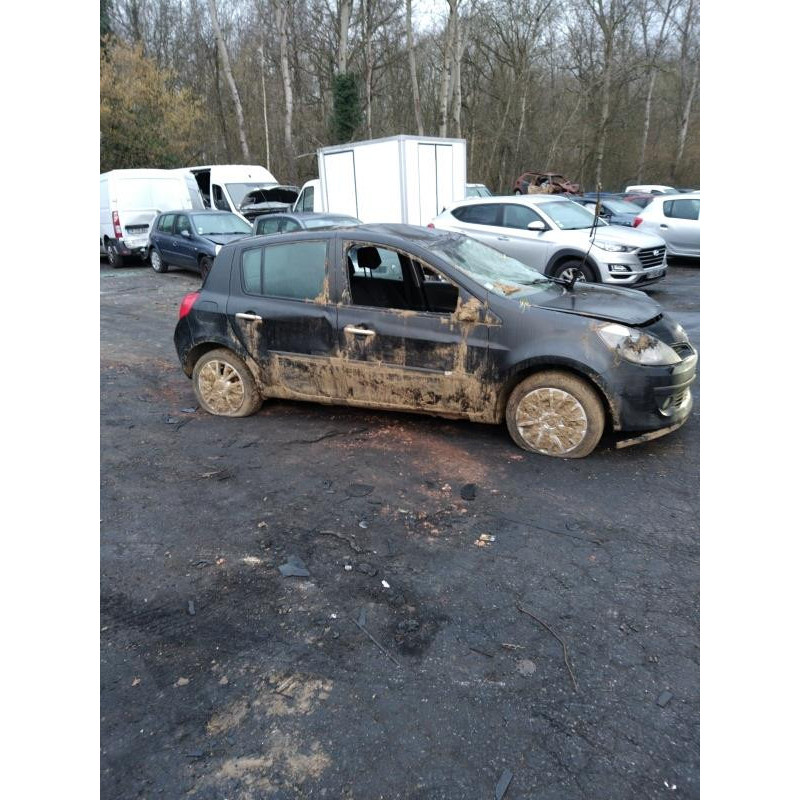 Boitier UCH RENAULT CLIO 3 Photo n°5