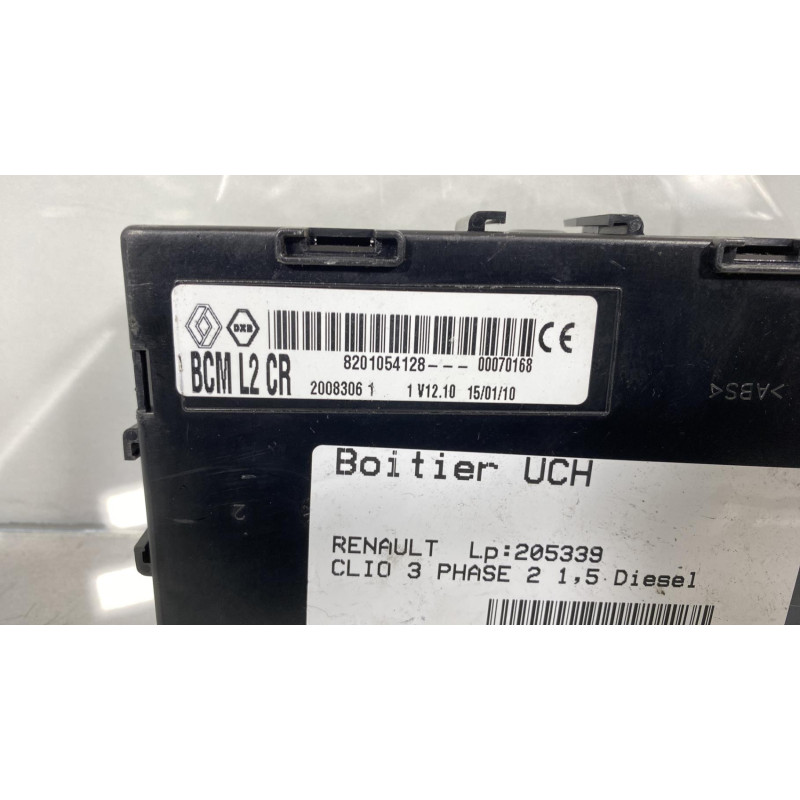 Boitier UCH RENAULT CLIO 3 Photo n°2