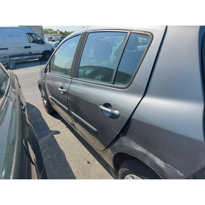 Boitier UCH RENAULT CLIO 3 Photo n°11