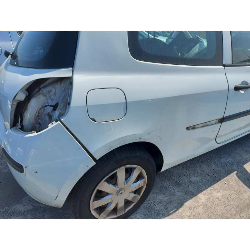 Boitier UCH RENAULT CLIO 3 Photo n°6