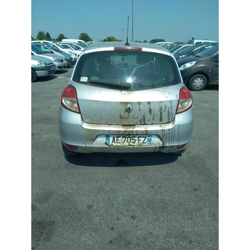 Boitier UCH RENAULT CLIO 3 Photo n°7