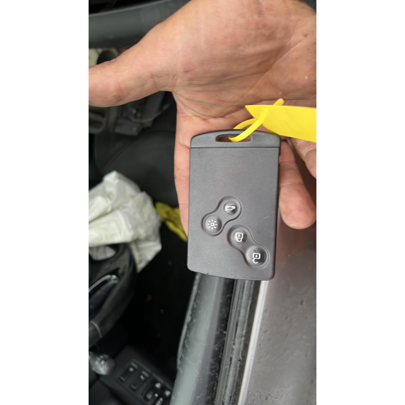 Boitier UCH RENAULT CLIO 4 Photo n°10