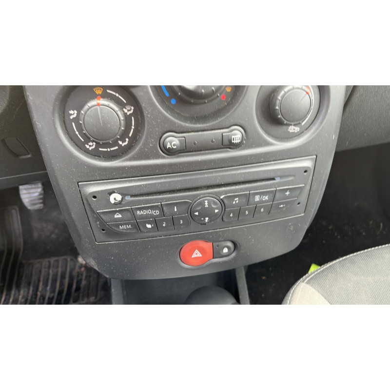 Boitier UCH RENAULT CLIO 3 Photo n°10