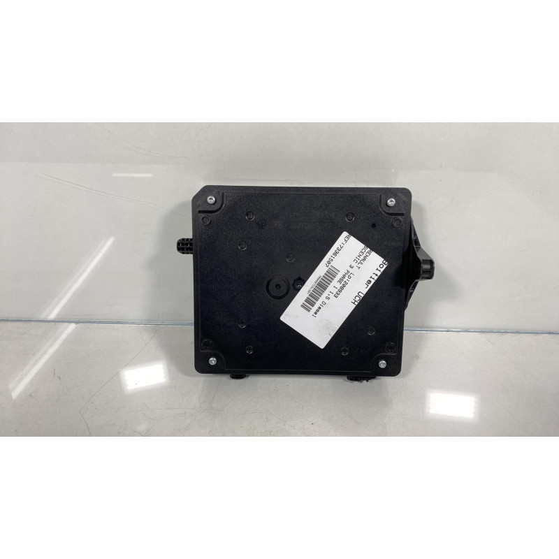 Boitier UCH RENAULT SCENIC 3 Photo n°3