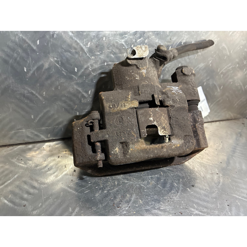 Etrier avant gauche (freinage) FORD KA Photo n°3