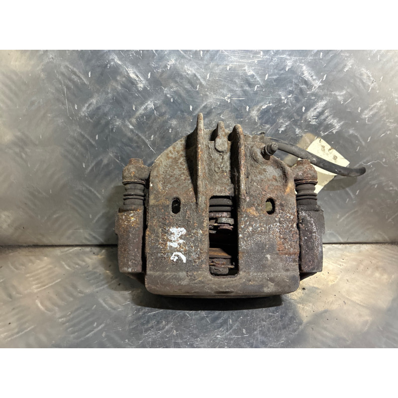 Etrier avant gauche (freinage) VOLVO V 40 1 Photo n°3