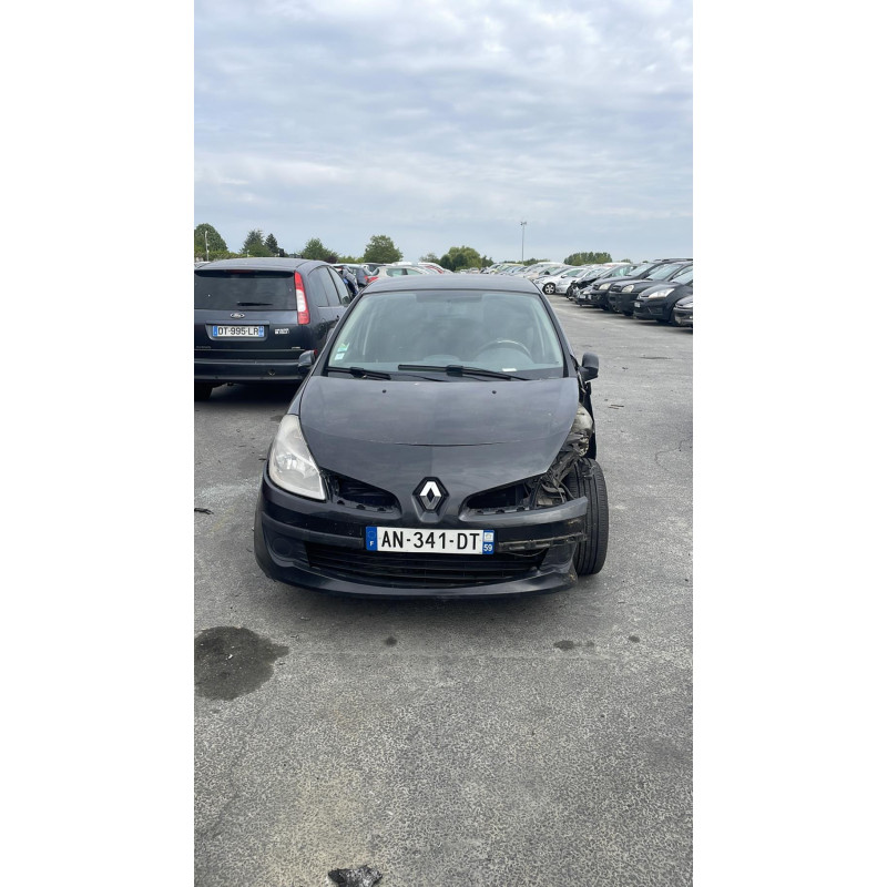 Boitier UCH RENAULT CLIO 3 Photo n°4