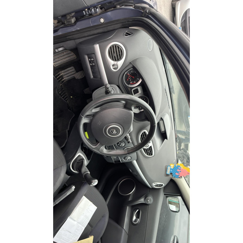 Boitier UCH RENAULT CLIO 3 Photo n°9