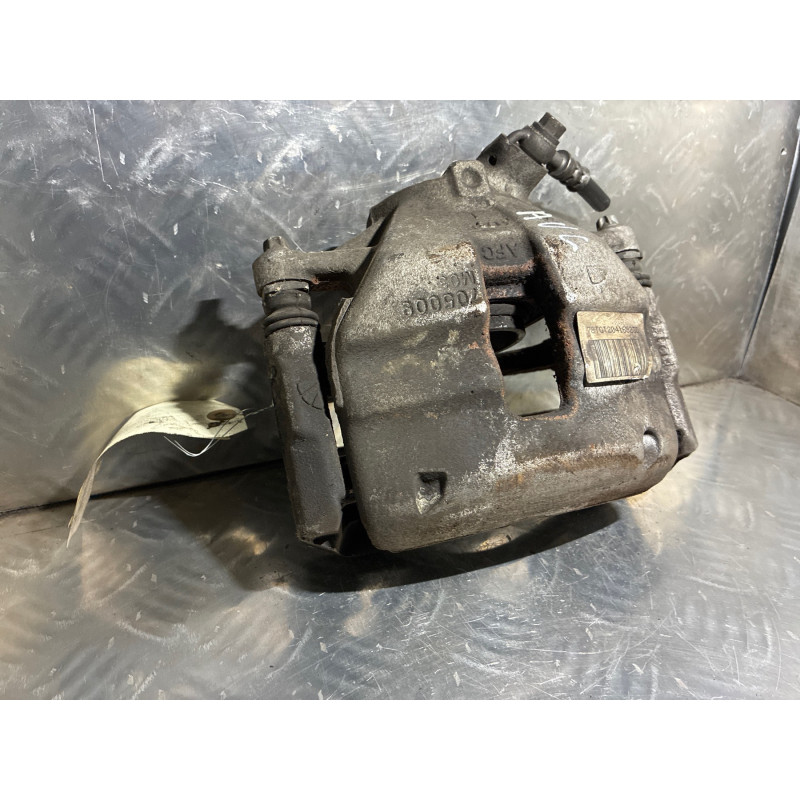 Etrier avant gauche (freinage) PEUGEOT 308 2 SW Photo n°3