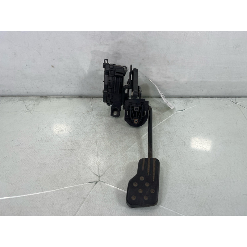 Pedale d'accelerateur RENAULT CLIO 2 Photo n°4