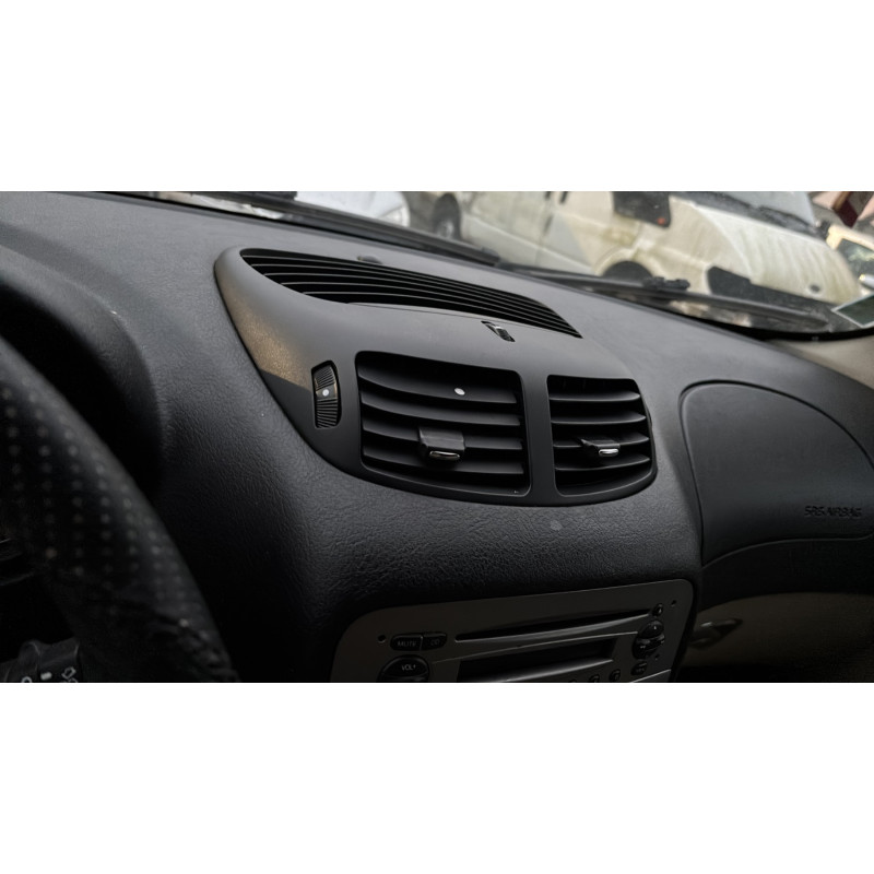 Feu arriere stop central ALFA ROMEO 147 Photo n°20