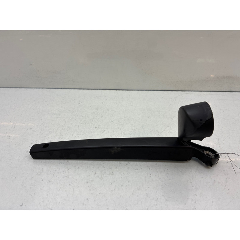 Bras essuie glace arriere VOLKSWAGEN GOLF 6 Photo n°5