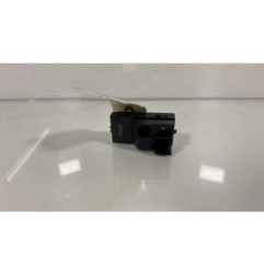 Interrupteur de leve vitre avant droit OPEL MOKKA 1