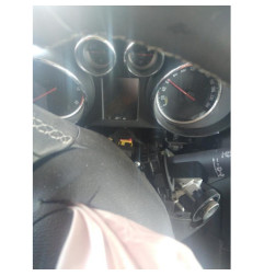 Interrupteur de leve vitre avant droit OPEL MOKKA 1