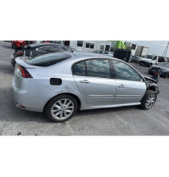 Aile avant droit RENAULT LAGUNA 3