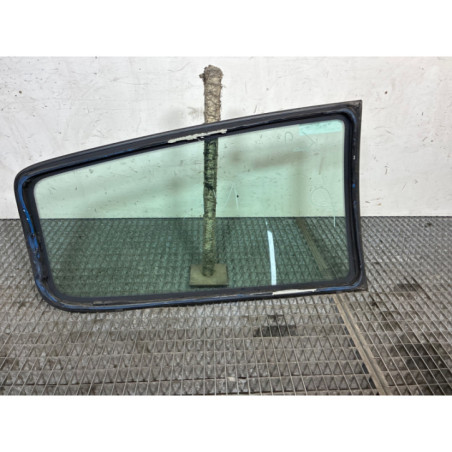 Custode arriere gauche RENAULT CLIO 2
