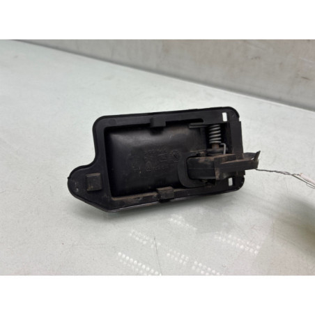 Poignee interieur avant gauche PEUGEOT 106